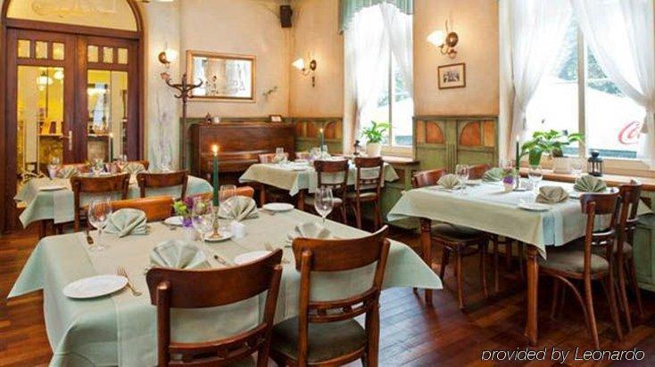 Villa Sedan Sopot Restaurante foto